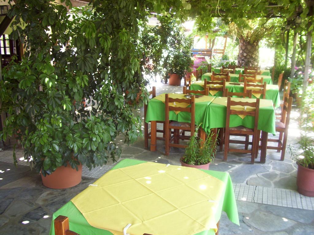 Hotel Elytis Potistika Exterior foto